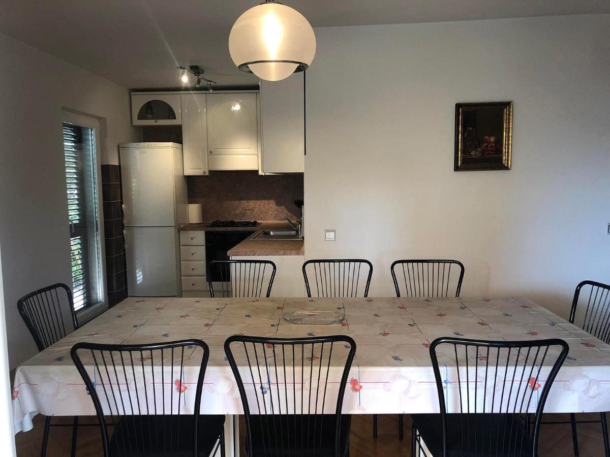 Danyja Apartments Sveti Filip i Jakov Eksteriør billede