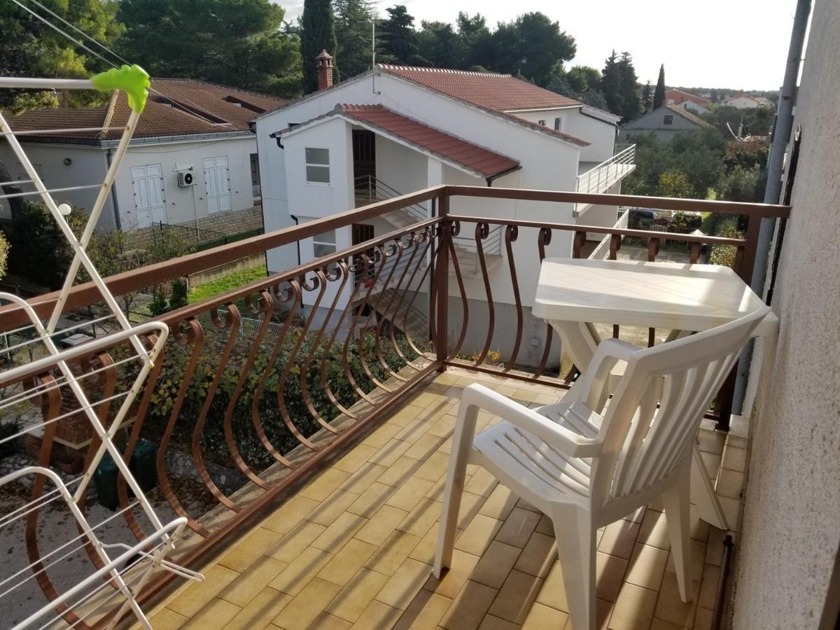 Danyja Apartments Sveti Filip i Jakov Eksteriør billede