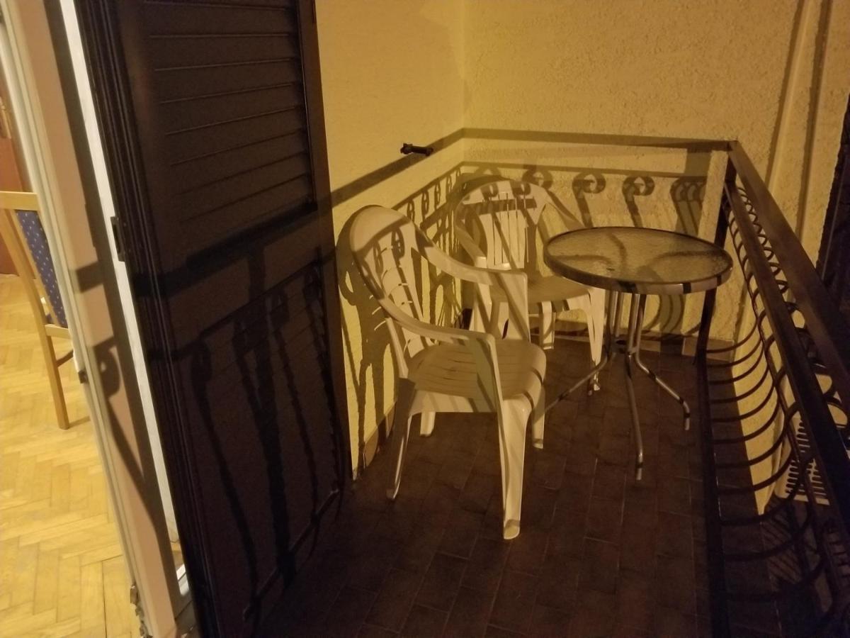 Danyja Apartments Sveti Filip i Jakov Eksteriør billede