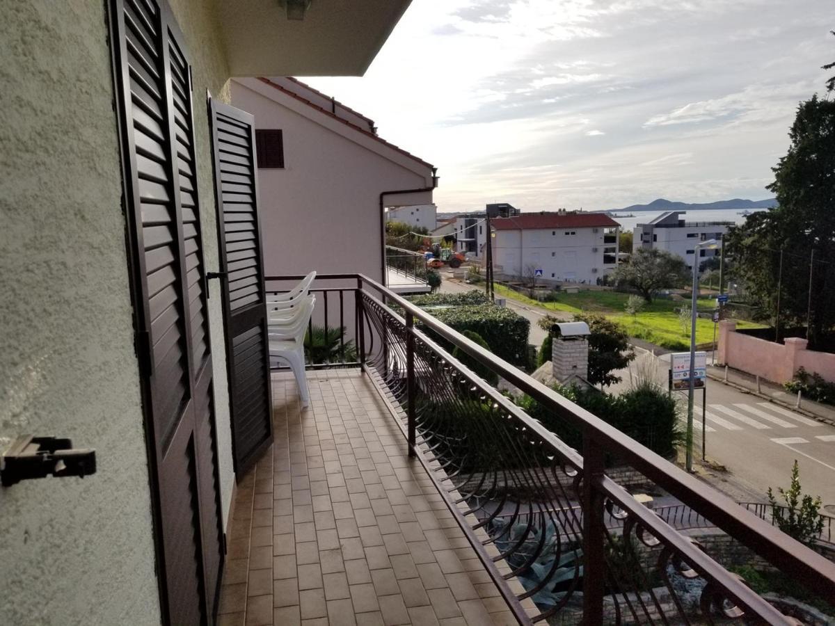 Danyja Apartments Sveti Filip i Jakov Eksteriør billede