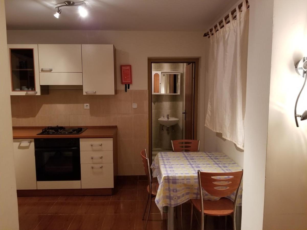 Danyja Apartments Sveti Filip i Jakov Eksteriør billede